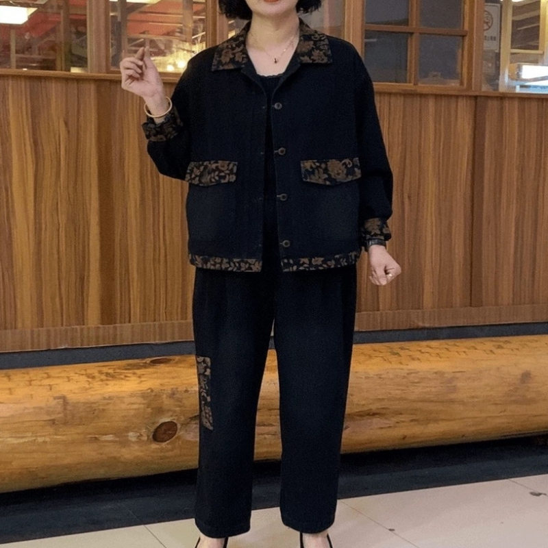 Mom's Autumn Jacket Casual Denim Suit for Women 2026 New Style Middle-Aged and Elderly Spring and Autumn Loose Large Size Two-Piece Set
