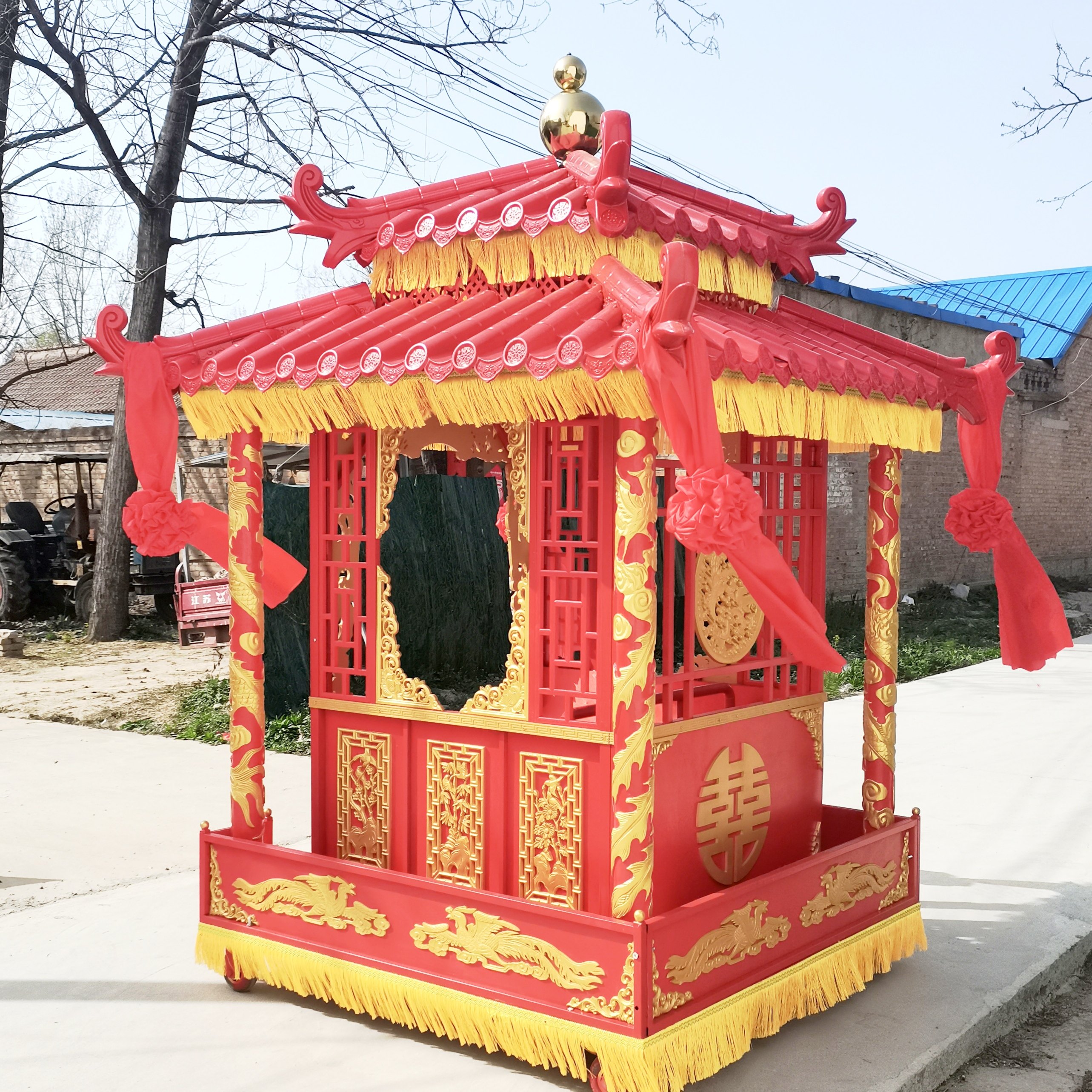 婚庆中式花轿:八抬大轿十六抬凤撵胡蝶花轿鎏金双顶大花轿明制步撵,穿越千年的浪漫婚礼必备!-花轿-淘宝好物网