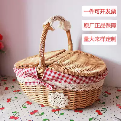 Outdoor picnic basket rattan pastoral with lid ins boutique wicker shopping gift basket Hotel cleaning tools