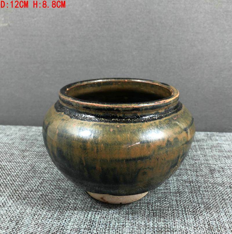 金元耀州窑系黑釉铁锈斑罐