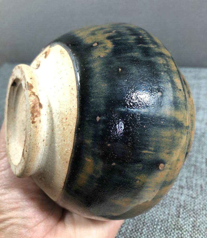 金元耀州窑系黑釉铁锈斑罐