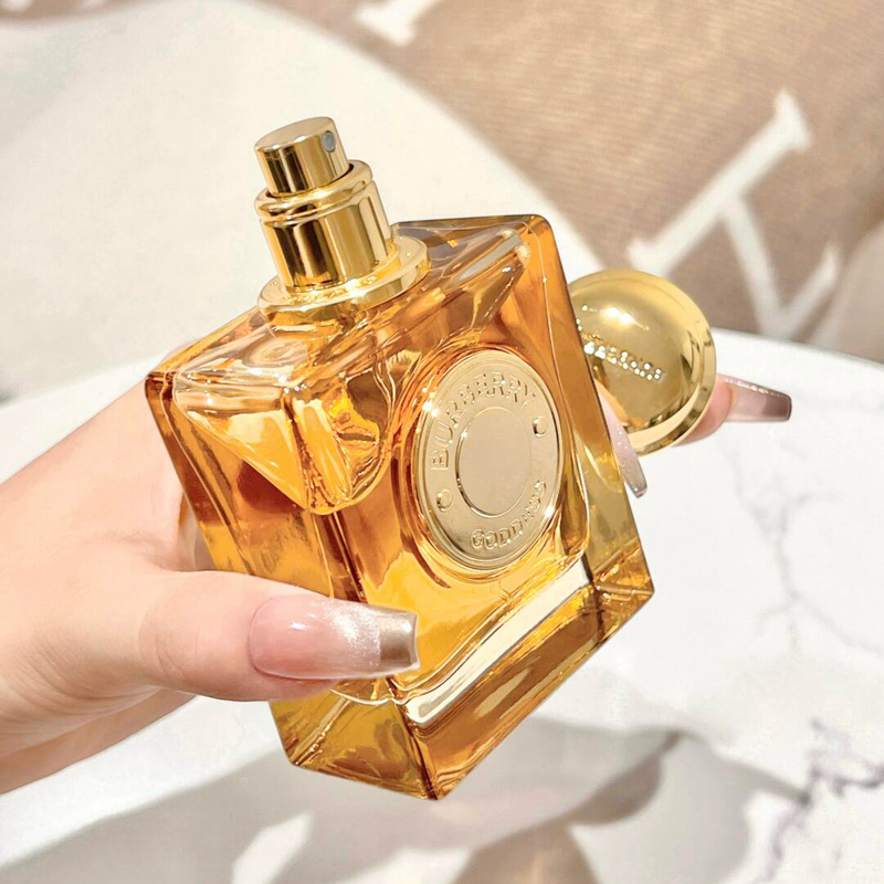 Creamy Vanilla~Burberry/Burberry Goddess Burberry Goddess Women's Perfume 30ml Floral Fragrance