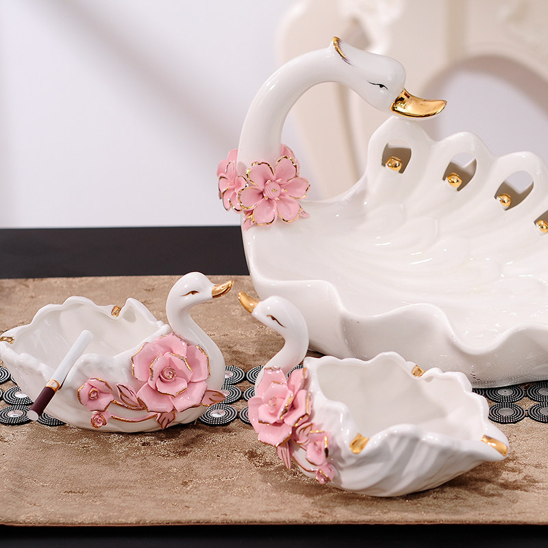 European Ceramic Swan Tea Several Place Ashtray Living Room Creative Modern Household Decorations Wedding Gifts