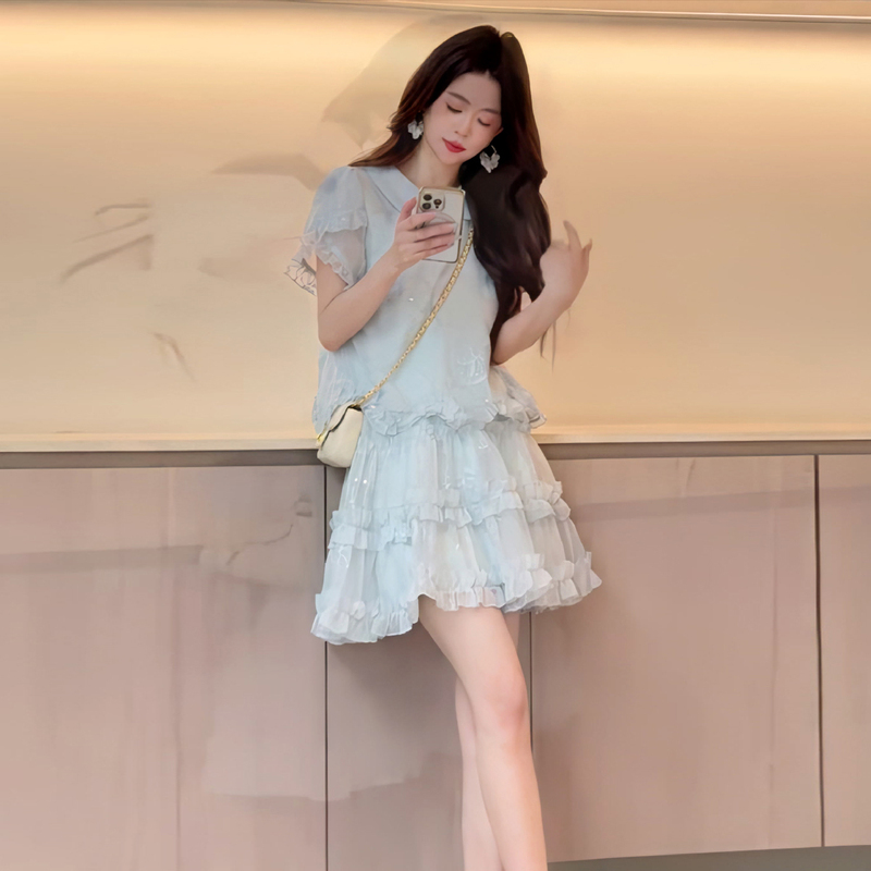 Sweet Style Doll Collar Short-Sleeved Top and Mesh Cake Skirt Set for Women, Summer Fashion, Petite, Age-Reducing Two-Piece Set Sweet Style Doll Collar Short-Sleeved Top and Mesh Cake Skirt Set for Women, Summer Fashion, Petite, Age-Reducing Two-Piece Set