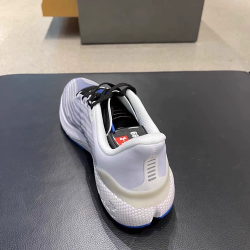 Анма UA Hovr Machina 3 Breeze Мужские спортивные кроссовки.