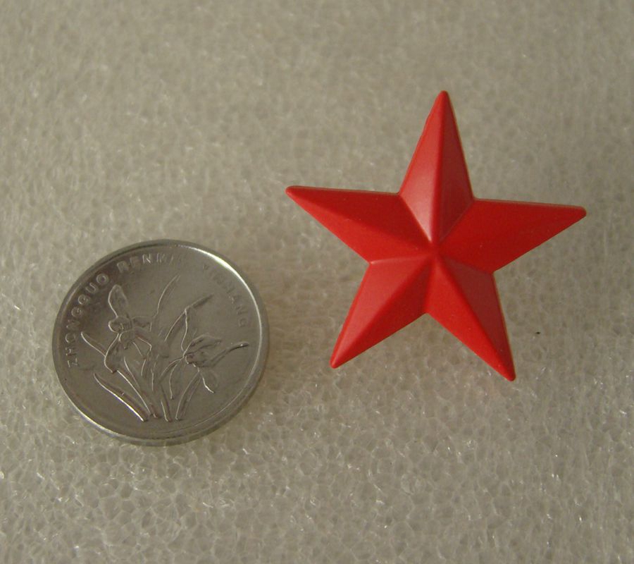 Metal badge Red Pentagon badge Five Star badge Red Five Star chest diameter 2 6 cm zinc alloy