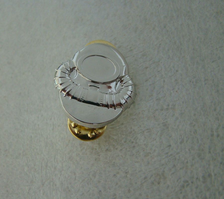 Metal Badge American Water Lung Skill Chapter Chest Badge Small Badge Highlight Silver Color