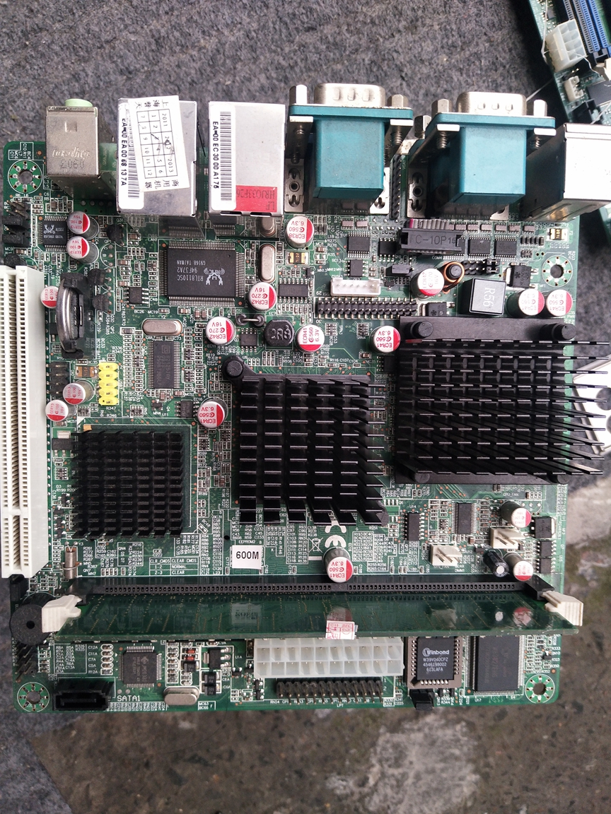 Dual network card industrial control small motherboard ITX-M52GM VER:1 6 CPU600M ITX-M52GM