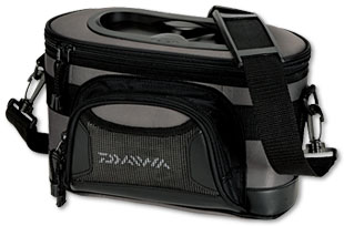 Daiwa Daiwa and WAIST CREEL (F) stream lightweight fish bag