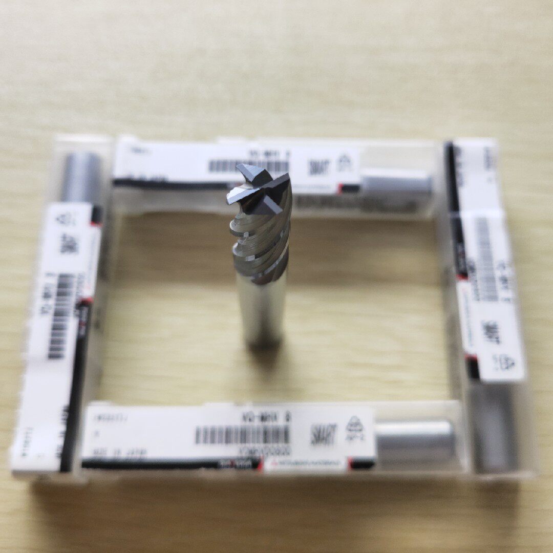 Japan's Mitsubishi tungsten steel milling cutter VQ-MHV 8mm anti-seismic processing stainless steel high temperature alloy titanium alloy