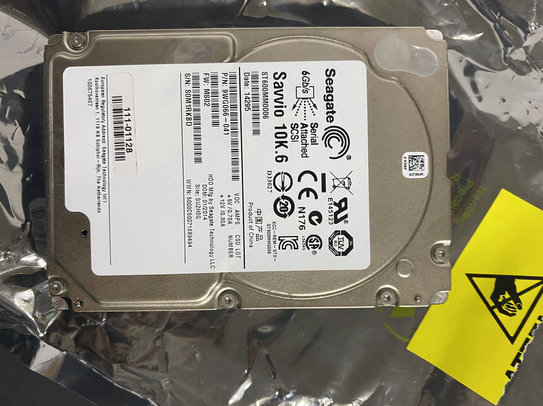 netapp E-X4051B 600G SAS 111-01128 E-X4050