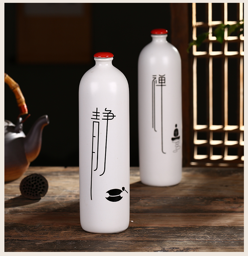 Jingdezhen ceramic bottle is empty bottle 1 catty creative hip flask furnishing articles contracted seal wine wine wine