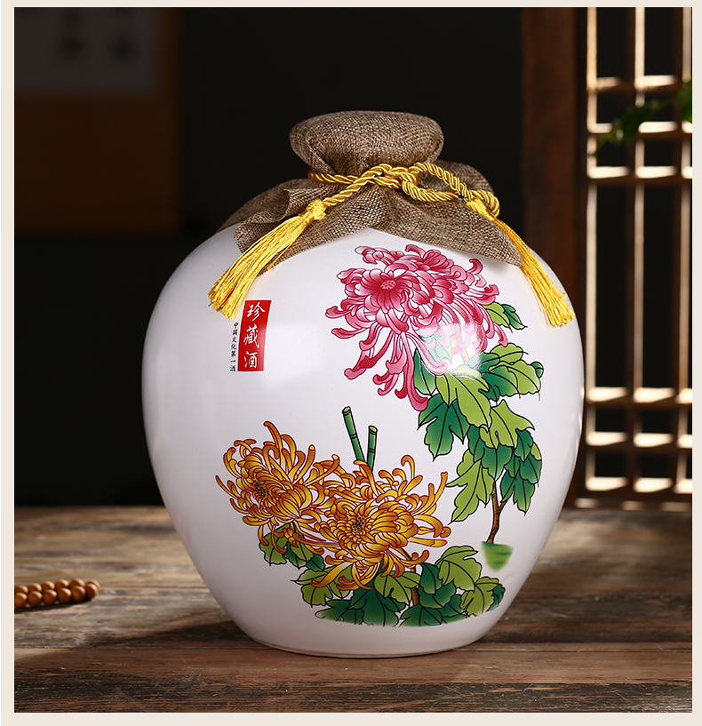 Number 5 jins of jingdezhen ceramic wine jar household hip flask wine bottle seal storage bottle wine bottle is empty