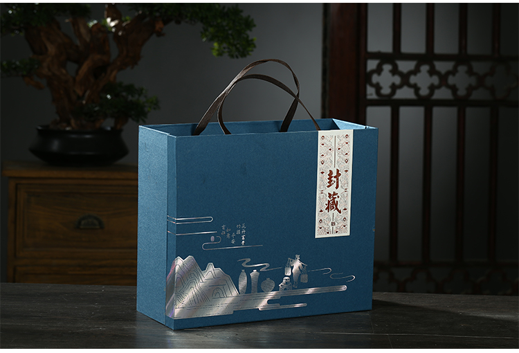 Jingdezhen ceramic fashion bottle is empty bottle seal household flagon gift boxes 1 kg bottle three - piece furnishing articles