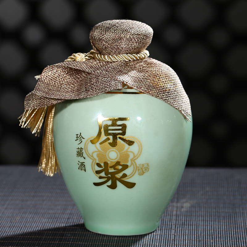 Jingdezhen ceramic bottle 1 catty 2 jins of 3 kg 5 jins of 10 jins jars sealed tank storage bottles of wine bottle is empty