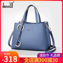 Dan Xilu brand 2020 new leather womens wide too simple fashion atmosphere middle-aged mother handbag bag