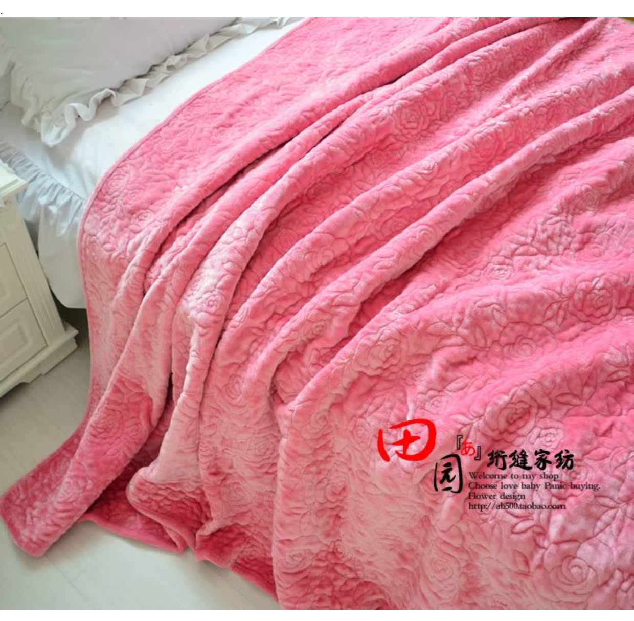 Một tấm chăn dày của mùa thu và mùa đông nhung Khăn bông B bông hoa hồng sang trọng bông trải giường bông bốn mùa với điều hòa không khí là - Trải giường ga giường đẹp