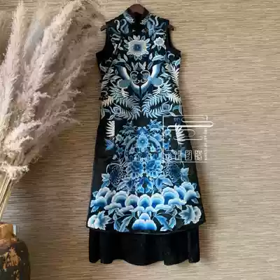 Cloud decoration totem original design women's dress Spring and Autumn ethnic style hand-embroidered fake two-piece Chinese robe