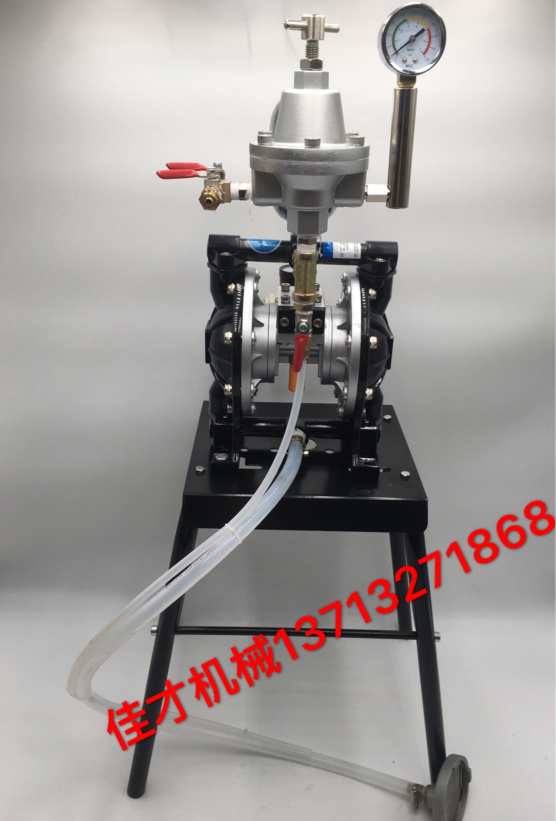 The new Taiwan Diceng A20 complete set of pneumatic diaphragm pump with bracket can carry 4-6 spray guns with ultra low price