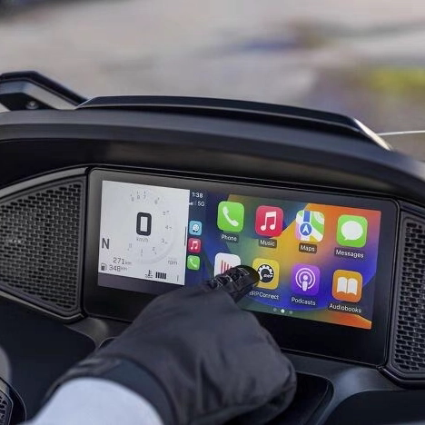 Bombardier's New F3 Rt Wireless Carplay/Huawei Hicar Adapter Requires No Bluetooth Headset Connection