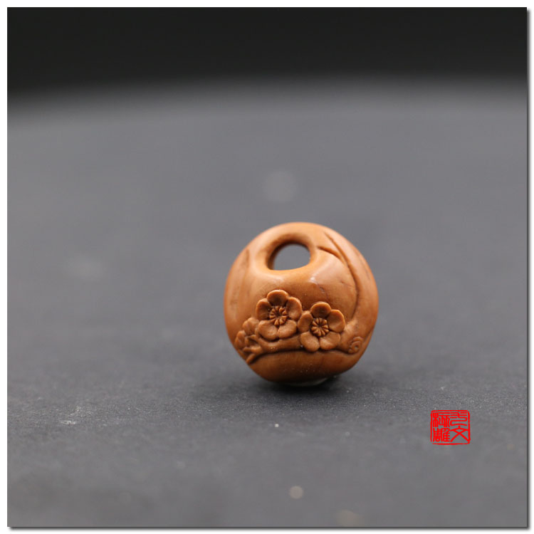 Article Nuclear Sculpted Longline Peach Nuclear Engraving Boutique Flower Basket Fine Sculpture Plum Blossom Five Fu Linen High-end Customisation