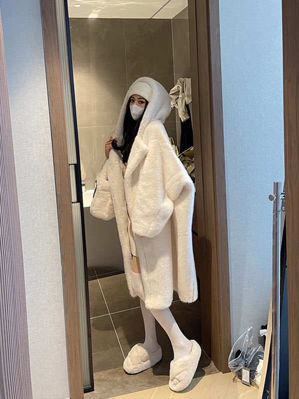 Fur Integrated Coat, Eco-Friendly Fur, Hooded, Fluffy, Lazy Style, Faux Mink Fur Coat, Women's Winter Thickened Coat