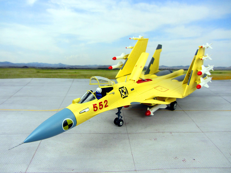 1:60 歼 15 bay cá mập tàu sân bay máy bay máy bay chiến đấu máy bay mô phỏng hợp kim tĩnh máy bay mô hình quân sự quà tặng mô hình xe moto