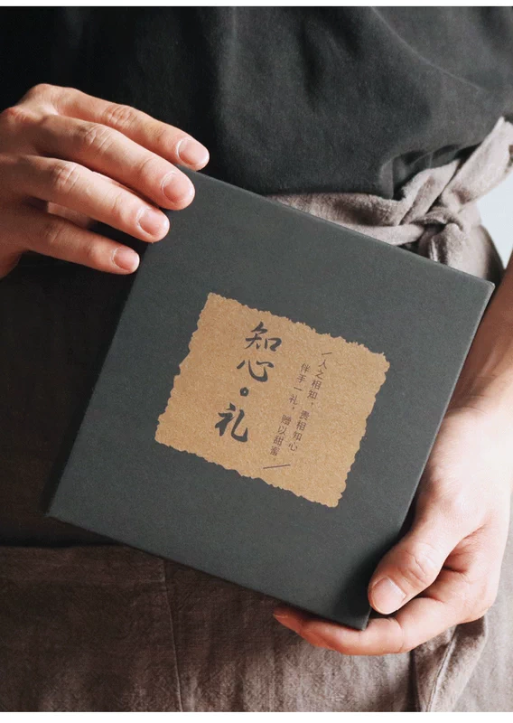 Rượu sake Nhật Bản đặt hộp quà tặng rượu vang trắng rượu vang rượu vang shochu tách rượu hộp quà tặng bộ quà tặng - Rượu vang