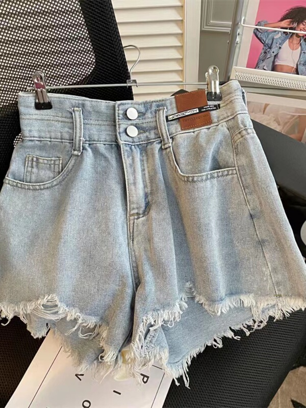 High-Waisted Denim Shorts for Women, Spring and Autumn 2026 New Style, Plus Size, Slimming, Wide-Leg, Ripped, A-Line Hot Pants ins Trendy High-Waisted Denim Shorts for Women, Spring and Autumn 2026 New Style, Plus Size, Slimming, Wide-Leg, Ripped, A-Line Hot Pants ins Trendy