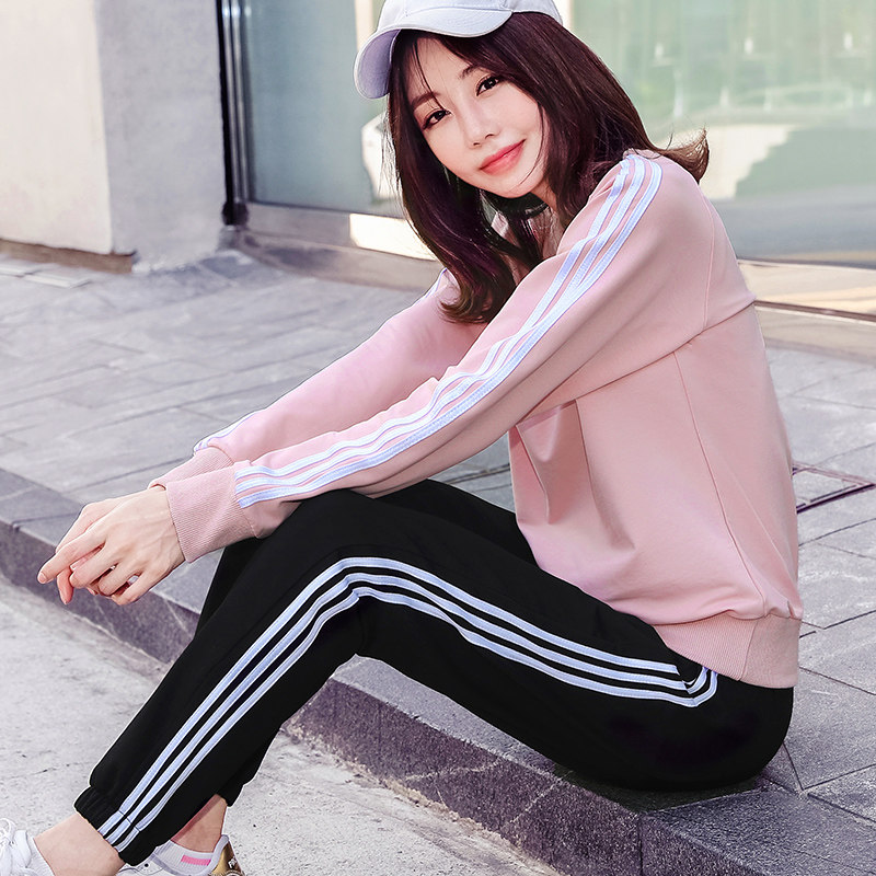 Tenue de loisirs femme - Ref 3240888 Image 1