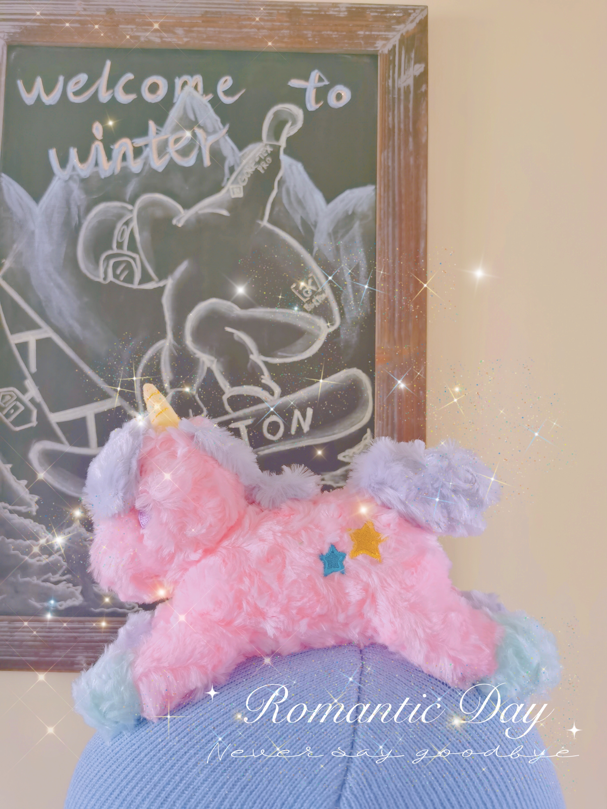 Individual hands for ski skating Gliding Umbrellas Individuality Safety Helmet Cover Helmet Hood Unicorn Safety Helmet Jacket Sweet and cute