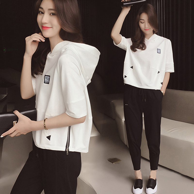 Casual sports suit women's summer 2022 new fashion Western style age-reducing fried street sweater running two-piece tide