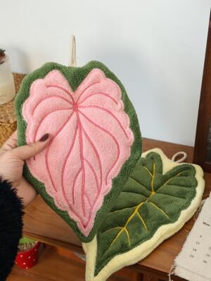 Dear green plant leaf hand towels, hot plant handkerchiefs, hanging kitchen and bathroom towels