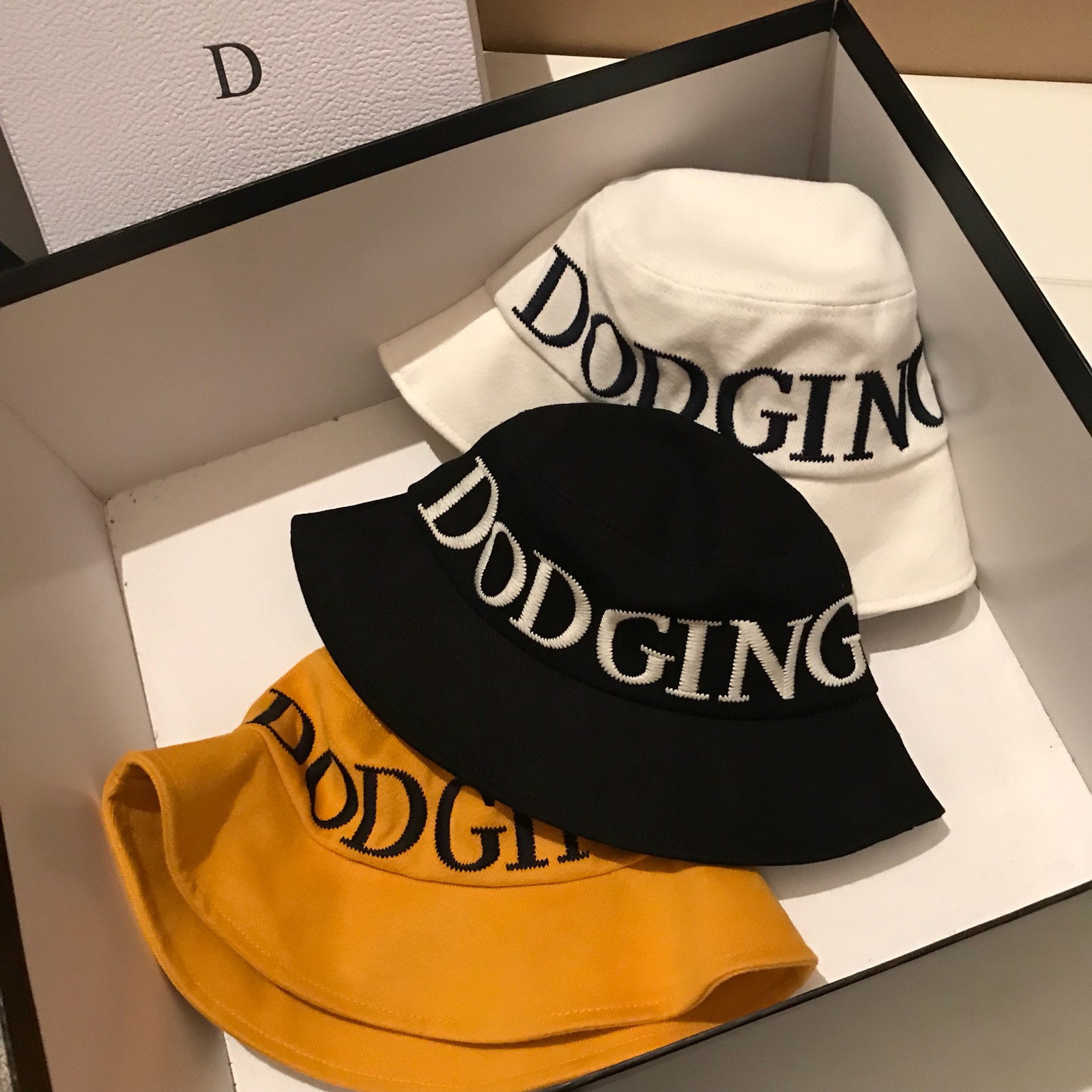 New fashionable letter fisherman hats for Japanese summer, versatile basin hats for men and women, sun hats, and casual hats detail image 7