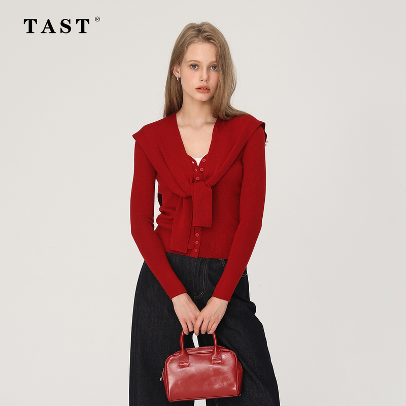 Tast Red Two-Piece Set with Shawl Knit Cardigan for Women, Autumn V-Neck Slim-Fit Short Style with Tie-Up Long-Sleeve Top Tast Red Two-Piece Set with Shawl Knit Cardigan for Women, Autumn V-Neck Slim-Fit Short Style with Tie-Up Long-Sleeve Top