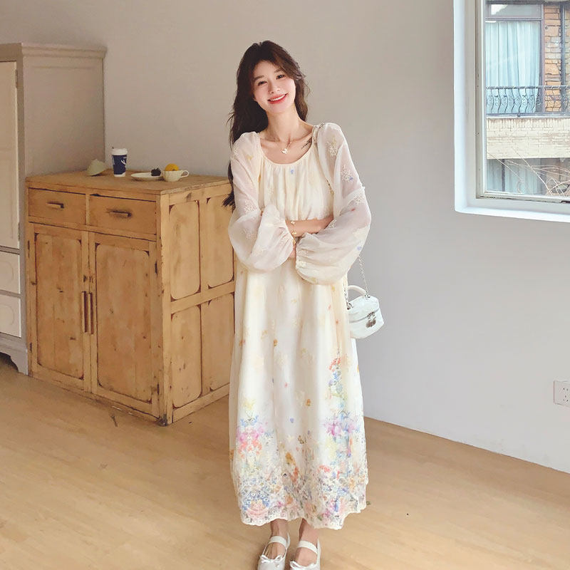 Pregnant Women's Spring Fairy Embroidered Dress 2026 Spring and Summer New Style French Gentle and Beautiful Sweet First Love Dress