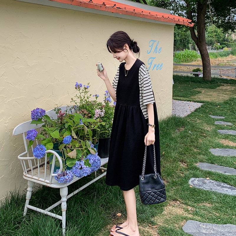 Maternity Summer Dress with Striped Patchwork Black Dress 2026 New Style Large Size Loose Fit to Cover Belly Without Showing Pregnancy Skirt