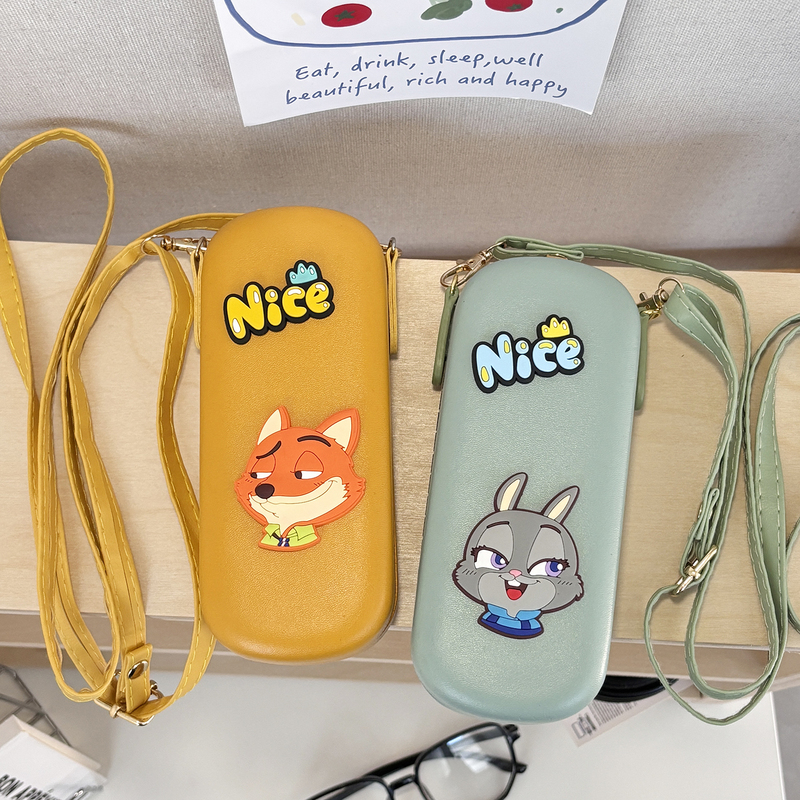 Crossbody Cartoon Zootopia Anti-Stress Glasses Case with Large Space for Male and Female Students to Store Sunglasses and Sunglasses