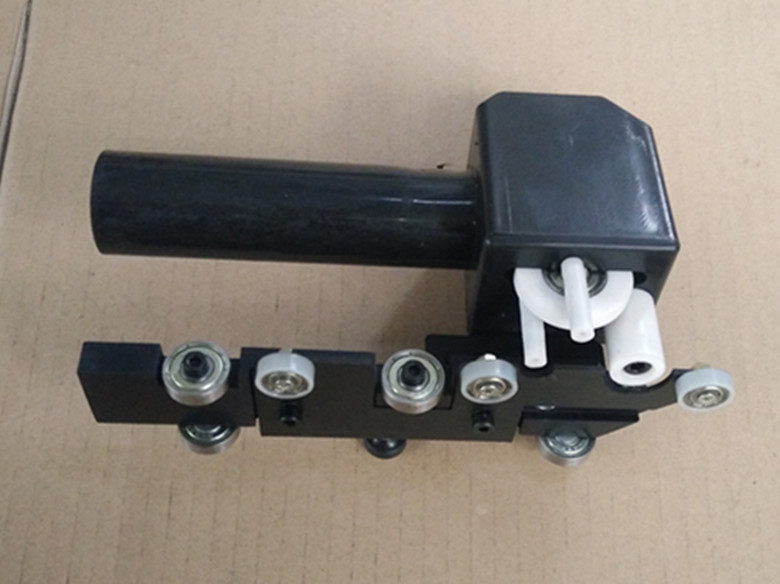 Composite strip locator hollow glass doors and windows manual installation tool spacer bar code bar straightener