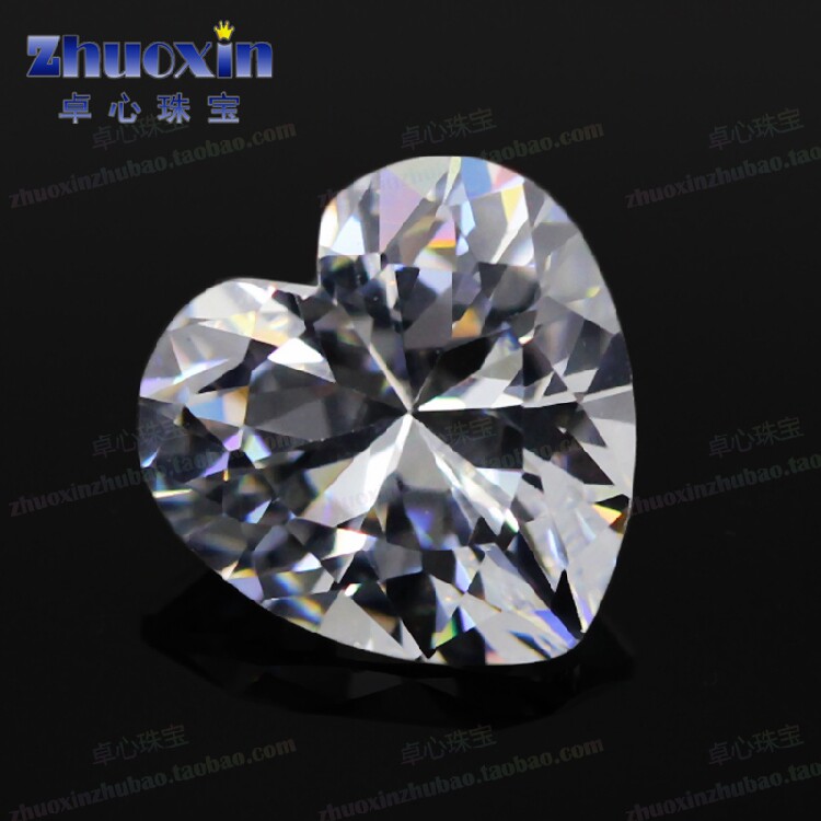White Peach Hearts Love Heart-shaped Bottom Zircon Naked Stone Withdrawal Face Import CZ Colorless Transparent Heart-shaped Diamond Gem DIY