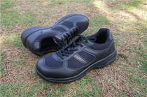 Public hair old black shoes training shoes black running shoes ·