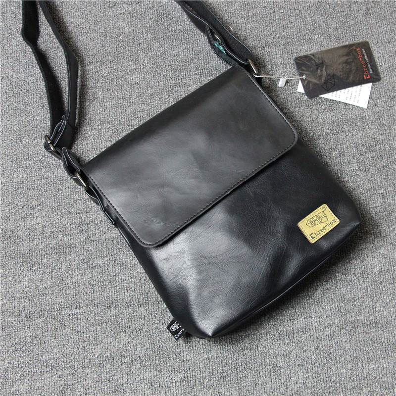 Tide Men 2020 New Threebox Mad Horse Boy Boy Hao Japanese and Korean Slipper Slipper Backpack Men's Single Shoulder Bag