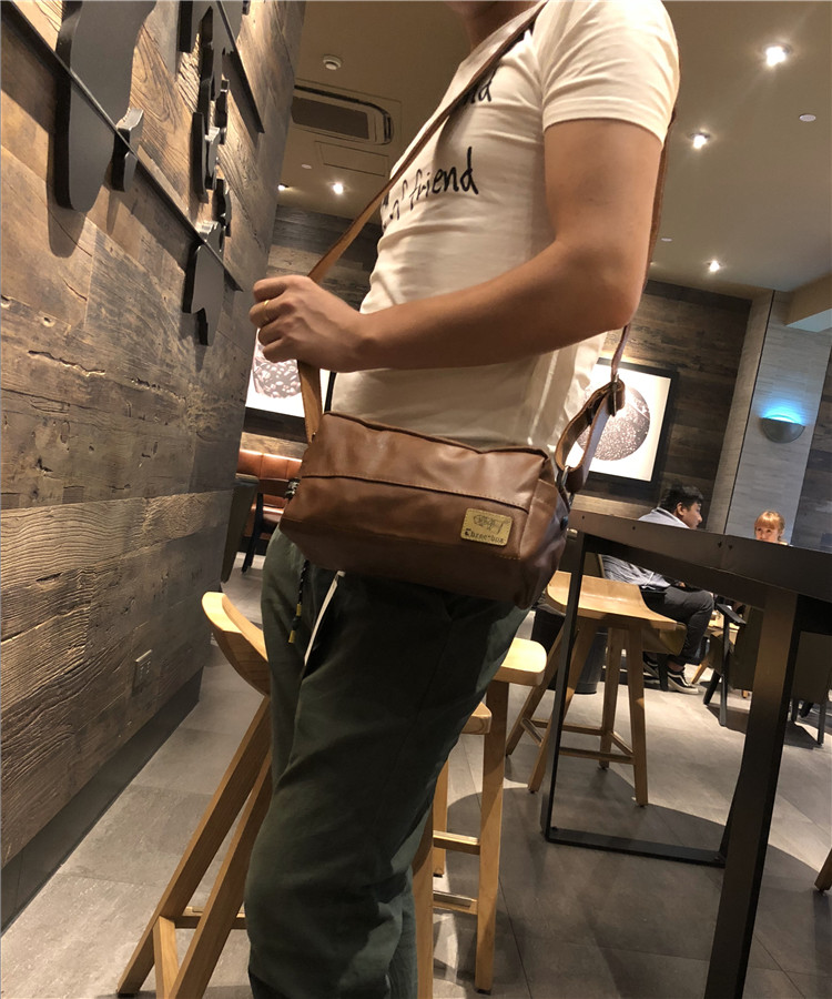 tre scatole nuova borsa a tracolla da uomo alla moda mini zaino piccolo da uomo e da donna versione giapponese e coreana borsa quadrata per cellulare a tracolla retrò_voghion.com