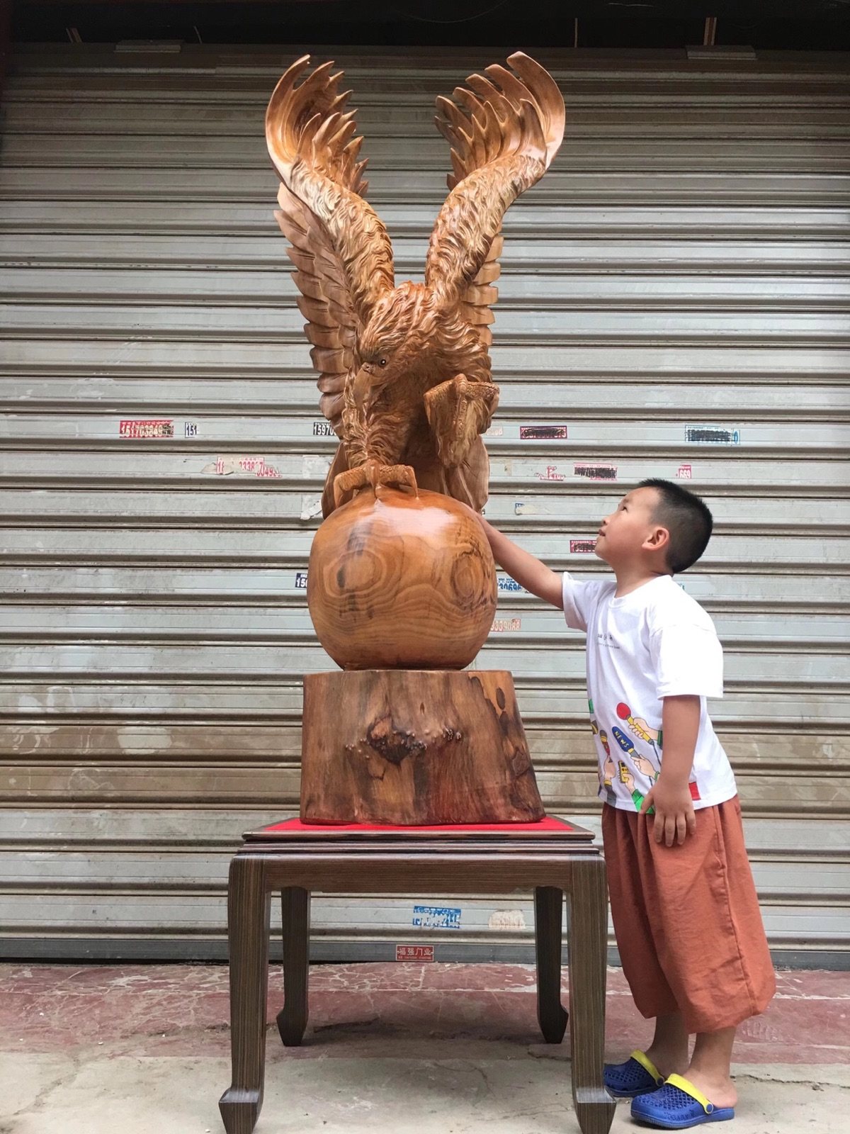 Root Carving Wood Carving Pendulum Large Exhibition Macro Picture Eagles Old Incense Wood Whole Stock Without Blemish Hotel Clubhouse Villa Hem