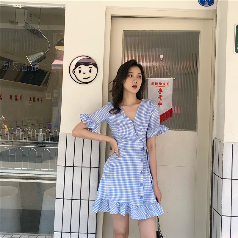 VK旗艦店 韓系荷葉邊修身系帶格紋高腰顯瘦V領短袖洋裝