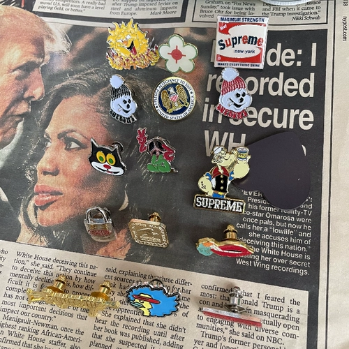 Tide Brand Spot Sup Brouch Pin