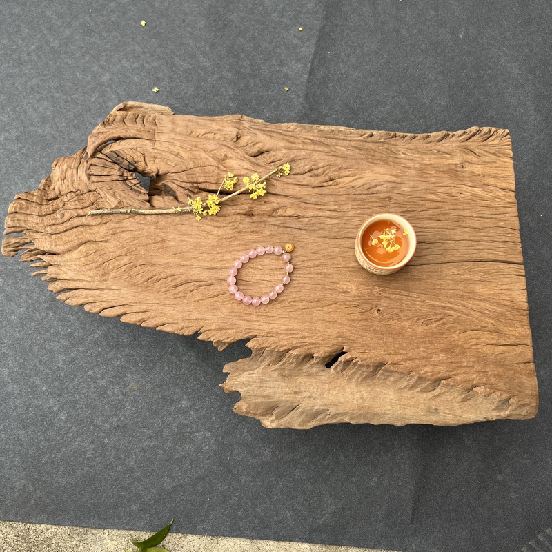 Weathered Wood Solid Wood Display Board, Crystal Bracelet Photography Background Board, Jewelry Wooden Tray, Still Life Photography Props Weathered Wood Solid Wood Display Board, Crystal Bracelet Photography Background Board, Jewelry Wooden Tray, Still Life Photography Props
