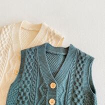 2022 new male and female baby 100 lap infant 0-2-year-old cardiovert cotton yarn knit sweatshirt horse chia jacket boy