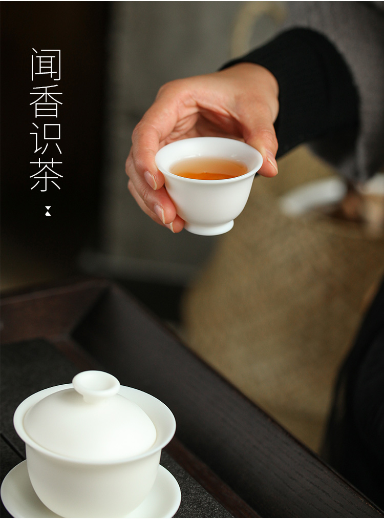 The Wu family fang white porcelain kung fu tea set tea home modern Chinese contracted tureen of pottery and porcelain of a complete set of cups