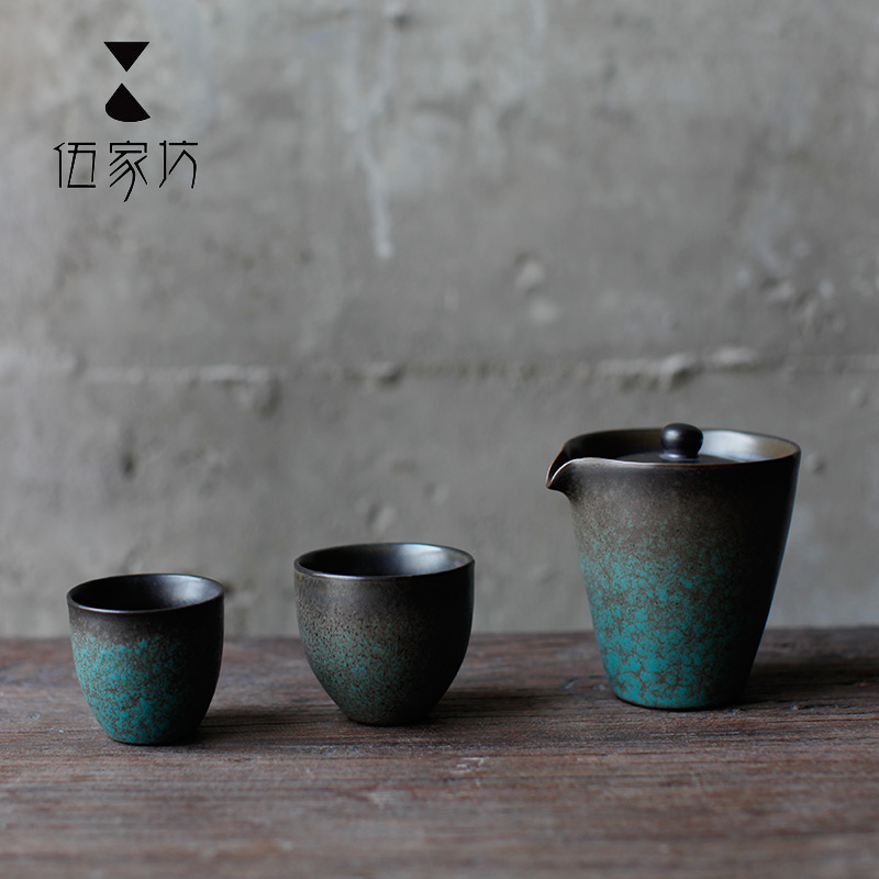 The Wu family fang ceramic cup to crack a pot of two cups of Japanese portable travel contracted kung fu tea set, tea packaging